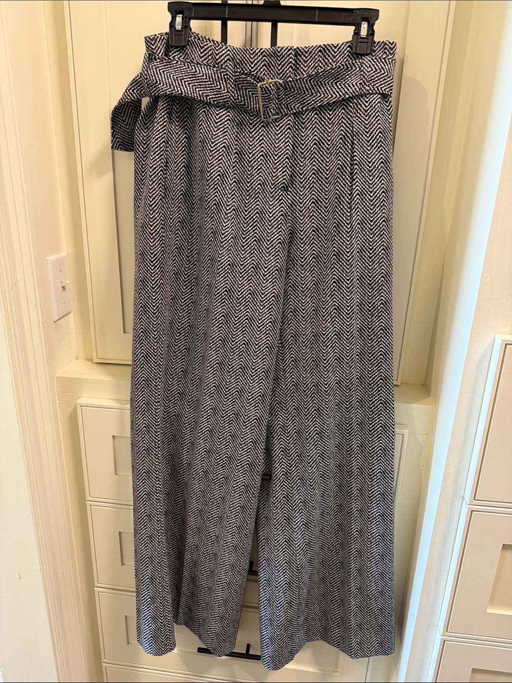 White House Black Market Black & White Herringbone Wide-Leg Paperbag Pants